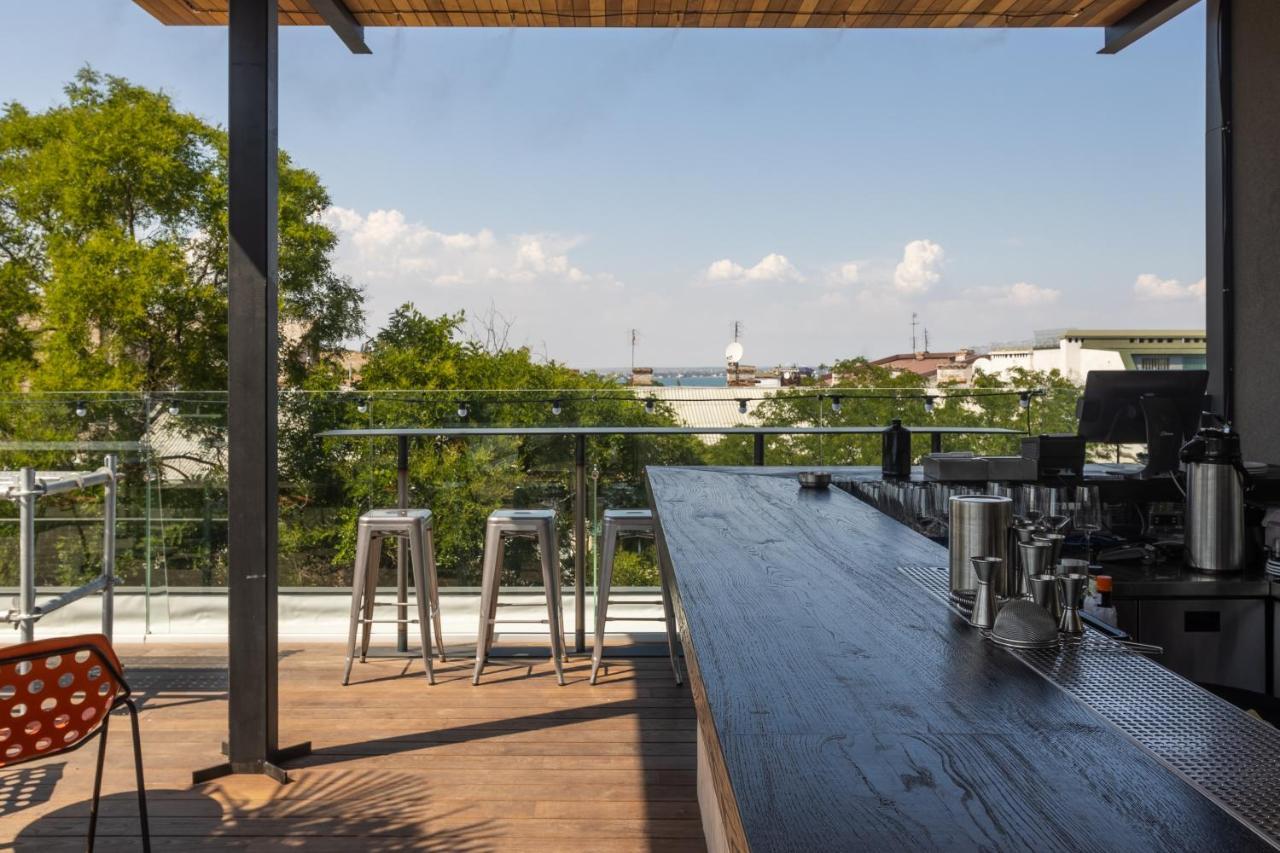Brik Hotel Odessa Eksteriør bilde