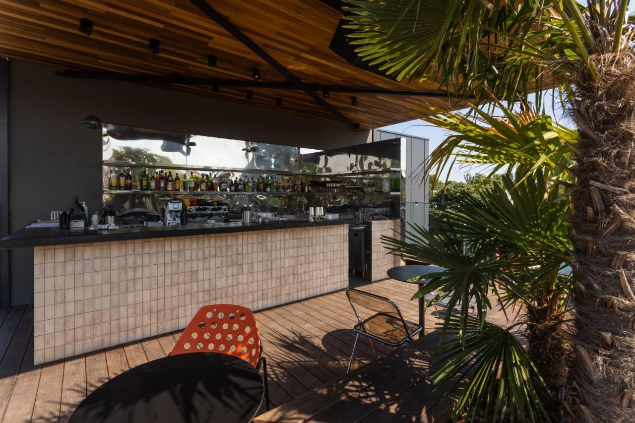 Brik Hotel Odessa Eksteriør bilde