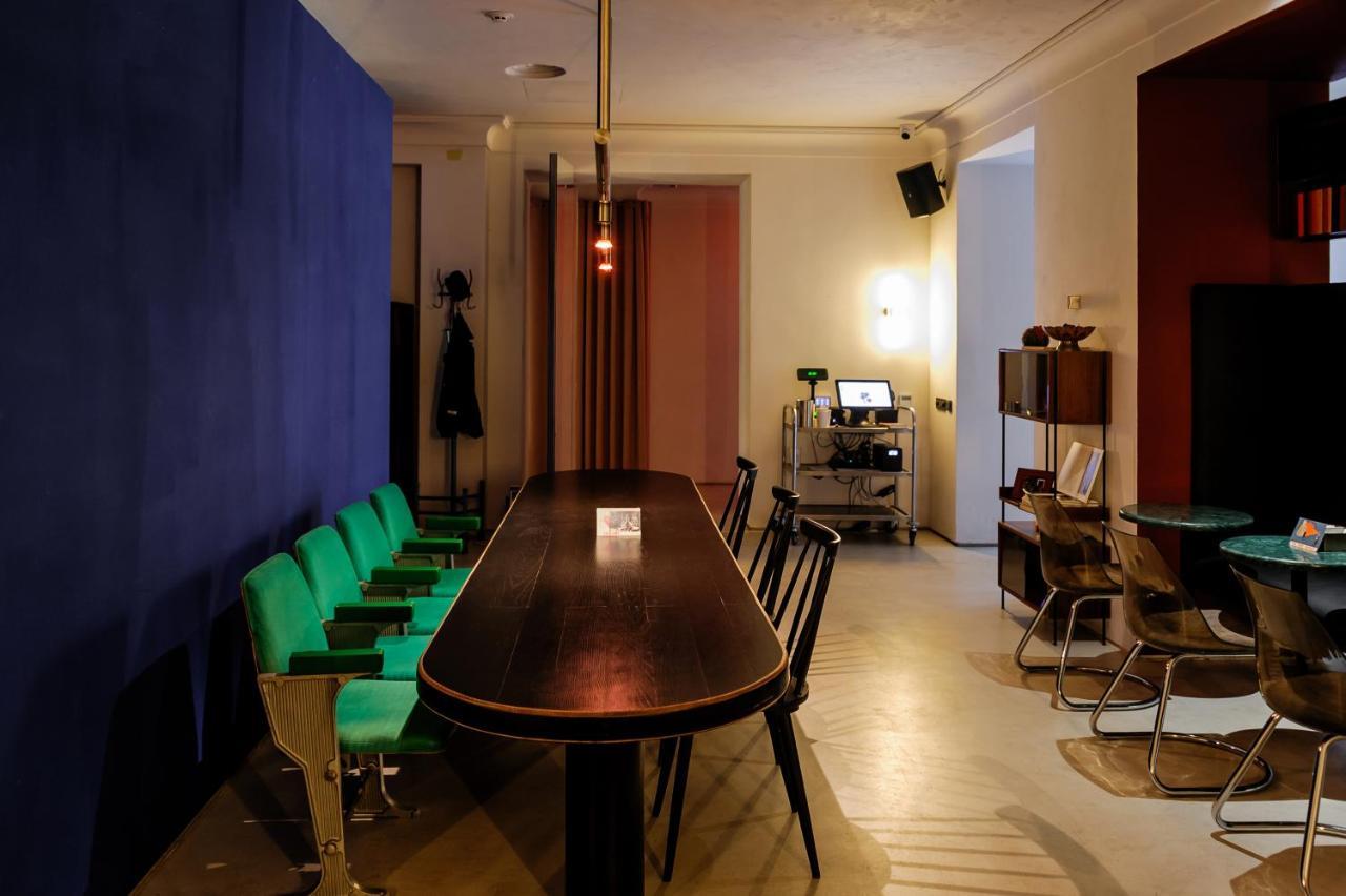 Brik Hotel Odessa Eksteriør bilde